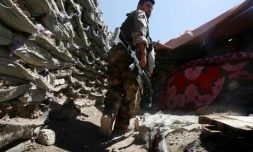 Un combattant kurde pershmerga le 17 août 2015 à Sinjar