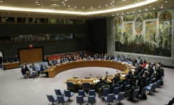 Les membres du Conseil de sécurité de l'ONU votent une résolution prévoyant de nouvelles sanctions contre la Corée du Nord, le 5 août 2017 à New York