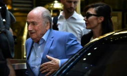 L'ancien président de la Fifa Sepp Blatter arrive à son hôtel à Moscou, le 19 juin 2018  