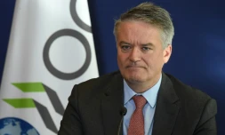 Le secrétaire général de l'OCDE Mathias Cormann, lors d'une conférence de presse au ministÚre français de l'Economie, le 18 novembre 2021