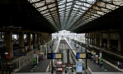 Trafic interrompu à la gare du Nord lors d'une journée de grève contre la réforme des retraites le 31 janvier 2023