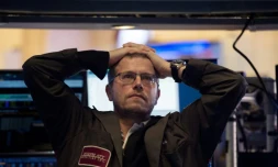 Traders à la cloture sur le New York Stock Exchange le 5 février 2018