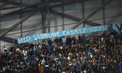 Banderole de supporters marseillais hostile à la propriétaire de l'OM Margarita Louis-Dreyfus et au président du club Vincent Labrune, le 10 avril 2016 au Vélodrome 