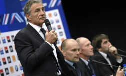 Le sélectionneur du XV de France Guy Novès à Marcoussis, le 13 novembre 2015