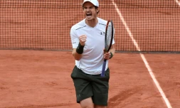 Le Britannique Andy Murray lors de son match victoirieux face à l'Américain John Isner, le 29 mai 2016 à Roland-Garros