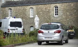Des véhicules de gendarmerie à Saint-Laurent-sur-Sevres le 9 août 2021 