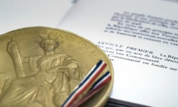 Article premier de la Constitution de 1958