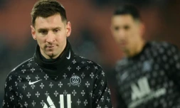 L'attaquant du Paris SG Lionel Messi avant un match de Ligue 1 à Lorient le 22 décembre 2021