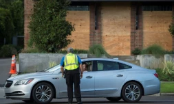 Un point de contrôle de la police près de Wrightsville Beach (Caroline du Nord), le 12 septembre 2018