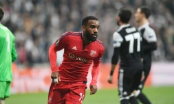 L'attaquant de Lyon Alexandre Lacazette après un but contre Besiktas, en Europa League, le 20 avril 2017 à Istanbul