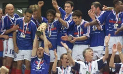 L'équipe de France, championne du monde, au Stade de France, le 12 juillet 1998