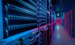 Un centre de données du groupe français OVHcloud à Beauharnois, près de Montréal, en février 2017 au Québec