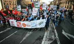 Plus de 2000 manifestent leur inquiétude face à la détérioration de la situation commerciale de Casino à Saint-Etienne, le 17 décembre 2023