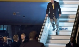 Le secrétaire d'Etat américain Rex W. Tillerson à son arrivée  à l'aéroport le 15 février 2017 à Cologne
