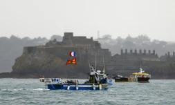 Manifestation de bateaux de pêche français le 6 mai 2021 devant le port de Saint-Hélier, à Jersey