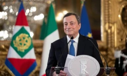 Mario Draghi lors d'une conférence de presse aprÚs avoir rencontré le président italien Sergio Mattarella, le 3 février 2021 au palais de la Quirinale, à Rome