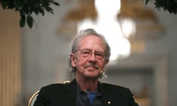 L'écrivain autrichien Peter Handke, prix Nobel de littérature 2019, lors d'une conférence de presse à Stockholm le 6 décembre 2019
