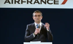 Xavier Broseta, le directeur-général adjoint des Ressources humaines d'Air France, en conférence de presse à Paris le 5 octobre 2015