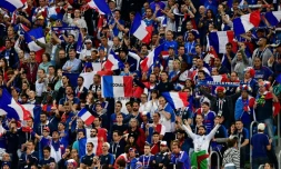 Des supporters français dans le stade de Saint Pétersbourg lors de la demie-finale face à la Belgique, le 10 juillet 2018