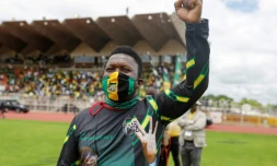 Un militant du Congrès national africain (ANC) le 8 janvier 2022 à Polokwane, en Afrique du sud