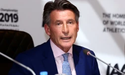 Le Britannique Sebastian Coe, président de la Fédération internationale d'athlétisme (IAAF), en conférence de presse à à Doha, le 23 septembre 2019