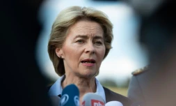 La ministre de la Défense allemande et nouvelle présidente désignée de la Commission européenne Ursula von der Leyen le 1er juillet 2019 à Aerzen, en Allemagne