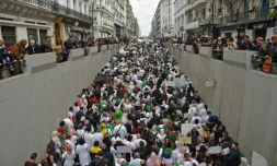 Etudiants et personnels de la santé manifestent le 19 mars 2019 à Alger contre le président Abdelaziz Bouteflika