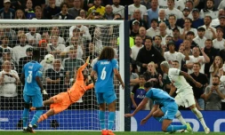 Les défenseurs de l'OM concèdent un but à Tottenham, oeuvre de Richarlison pour leur premier match de Ligue des champions, le 7 septembre 2022 à Londres