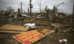 Les dégats causés par une tornade, à Mayflower, dans l'Arkansas, le 30 avril 2014