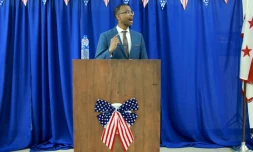 Joel Caston, lors de sa cérémonie de prestation de serment, dans une prison de Washington, en juin 2021