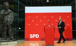 Le leader du SPD Martin Schulz s'apprête à donner une conférence de presse à Berlin, le 1er décembre 2017