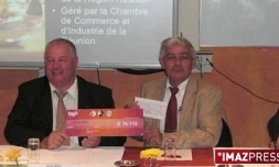 Le Fafih a remis en chèque de 74 000 euros au Centhor (Photo D.R.)