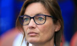 La sélectionneuse de l'équipe de France Corinne Diacre, lors du quart de finale de l'Euro face au Pays-Bas, le 23 juillet 2022 à Rotherham