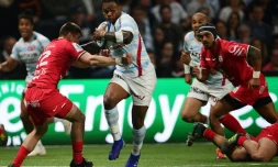 L'ailier du Racing 92 Virimi Vakatawa sans solution face au Stade Toulousain, en Coupe d'Europe, le 31 mars 2019 à Nanterre