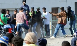 Des migrants à Calais, le 5 août 2014