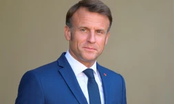 Emmanuel Macron accueille le Premier ministre irlandais Simon Harris le 28 août 2024 à l'Elysée