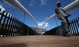 Mardi 20 Octobre 2009

Passerelle pietonne du Bas-de la-Rivières