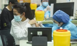 Vaccination contre le Covid-19 le 20 juin 2021 à Hangzhou, dans l'est de la Chine