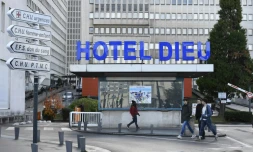 Photo de l'entrée du CHU de Nantes prise le 18 novembre 2016 