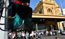 De nouveaux pictogrammes représentant des piétonnes installés à Melbourne le 8 mars 2017