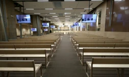 La salle d'audience construite spécialement pour le procès des attentats du 13 
novembre 2015, le 2 septembre 2021 au Palais de justice de Paris