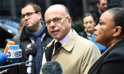 Les ministres français de l'Intérieur Bernard Cazeneuve et de la Justice  Christiane à leur arrivée le 20 novembre 2015 à Bruxelles 