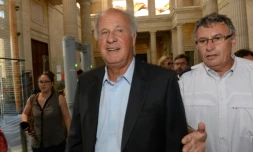 Patrice de Maistre (c), ancien gestionnaire de fortune de Liliane Bettencourt, le 28 mai 2015 au tribunal de Bordeaux