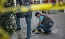 La police turque sur le lieu d'un précédent attentat suicide à Gaziantep, le 21 août 2016