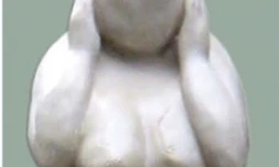 La statue poème de Florence Lafleur contre les violences faites aux femmes