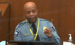 Capture d'image du chef de la police de Minneapolis, Medaria Arradondo, lors du procÚs de Derek Chauvin accusé du meurtre de George Floyd, le 5 avril à Minneapolis