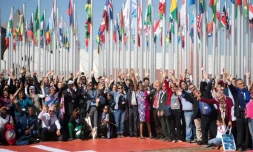 Des membres des délégations internationales lors de la conférence COP22 sur le climat à Marrakech, le 18 novembre 2016