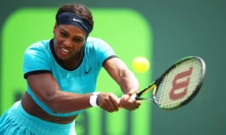 L'Américaine Serena Williams opposée à la Russe Svetlana Kuznetsova lors du Masters 1000 de Miami, le 28 mars 2016