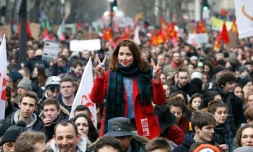 De jeunes manifestants Ă Paris, le 9 mars 2016