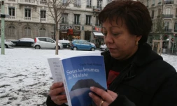 Samedi 19 décembre 2009 - La Réunionnaise Lucie Noël - Richard auteure du roman &quot;Sous les brumes de Mafate&quot; sorti aux éditions Amalthée